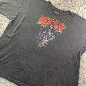 Kiss Shirt Mens XXL Black Red Yellow Faded Metal Rock Band Music 2015